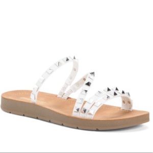 Cushionaire White Studded Sandals